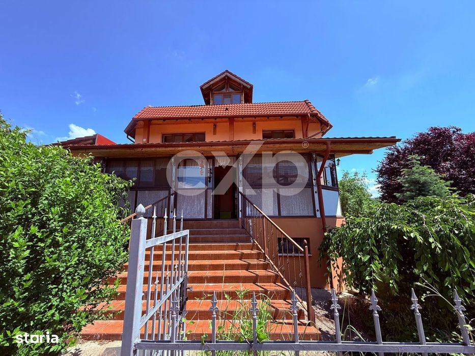 Vila spatioasa cu teren de 1.008 mp in Ștefanesti, Arges | D+P+E+M