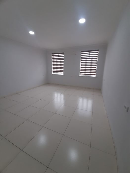 Центрде жайласкан имараттын ханалары арендага бериледи