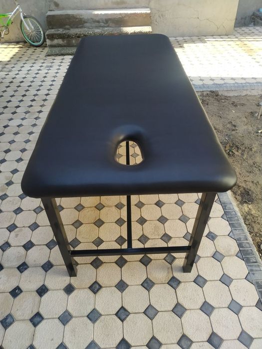 Кушетки смотровая  процедурная раскладные массажный