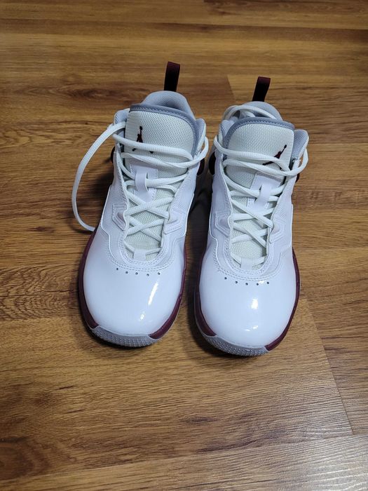 Маратонки Jordan Stay Loyal 3