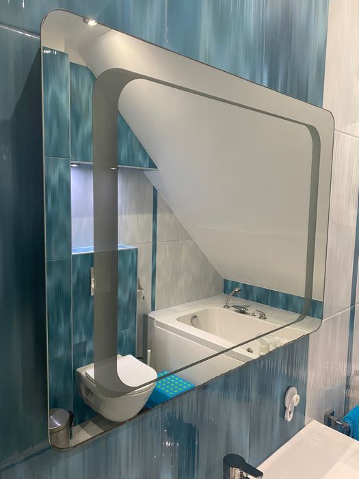 Огледало за баня с осветление