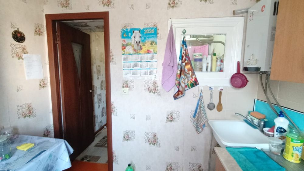 Продам 2ком.кв.на пр-т жамбыла дом 18
