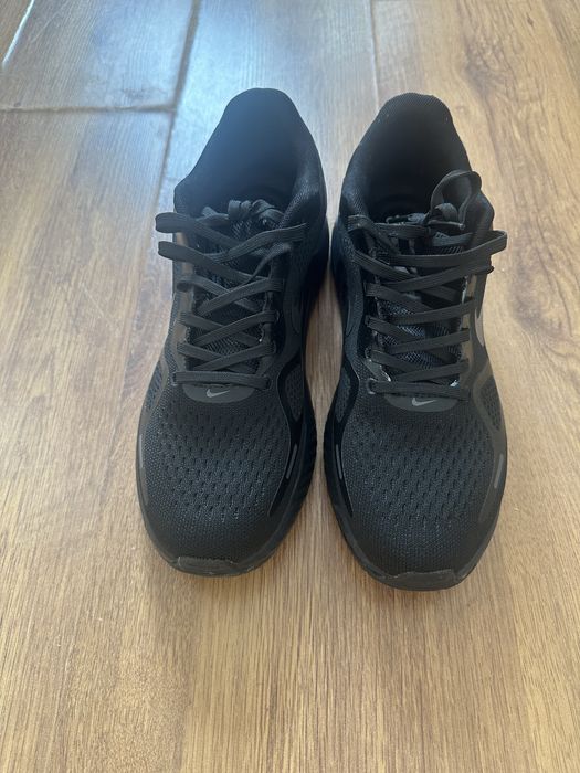 Кроссовки nike 42