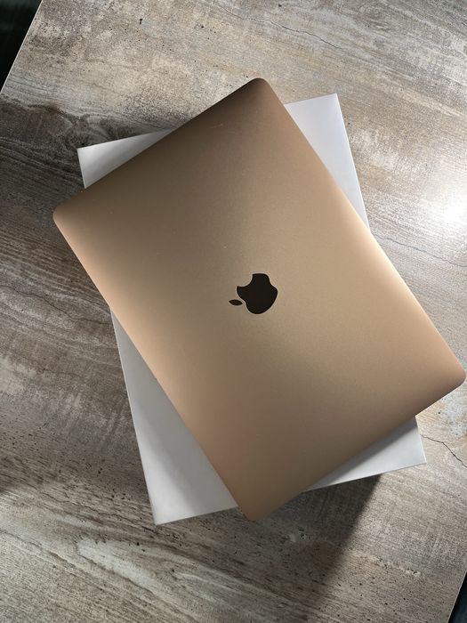 ноутбук Apple MacBook Air 13 2020
