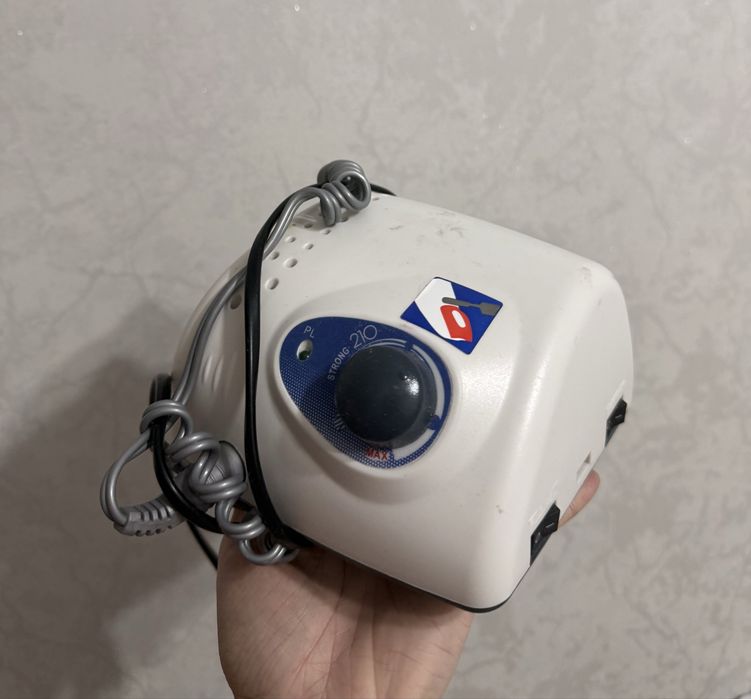 Продам маникюрный набор