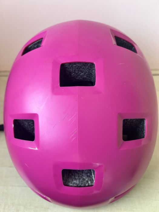 Спортни предпазни вело каски