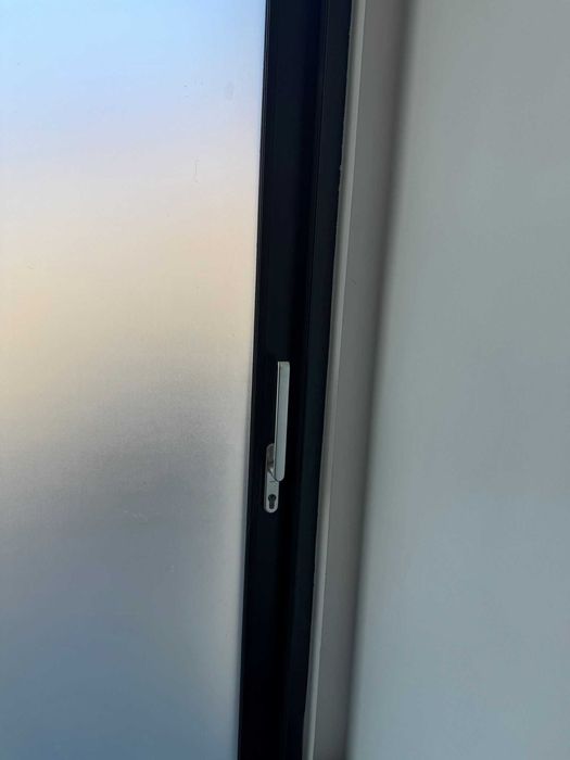 Usa culisanta termopan din aluminiu cu doua deschideri , geam tripan, 2.45m x 2.95m