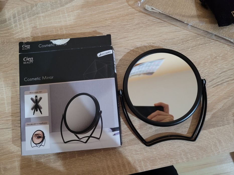 Козметични принадлежности