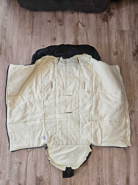 Универсално зимно термочувалче за количка Lorelli