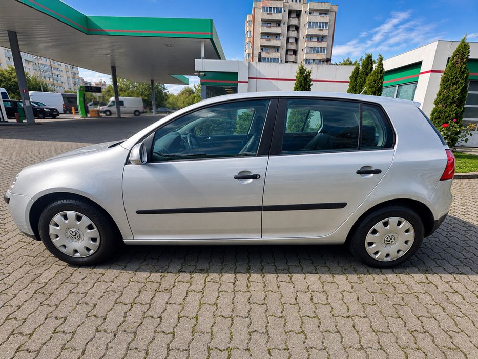 DE VÂNZARE – Volkswagen Golf V 1.9 TDI 4Motion (4x4)