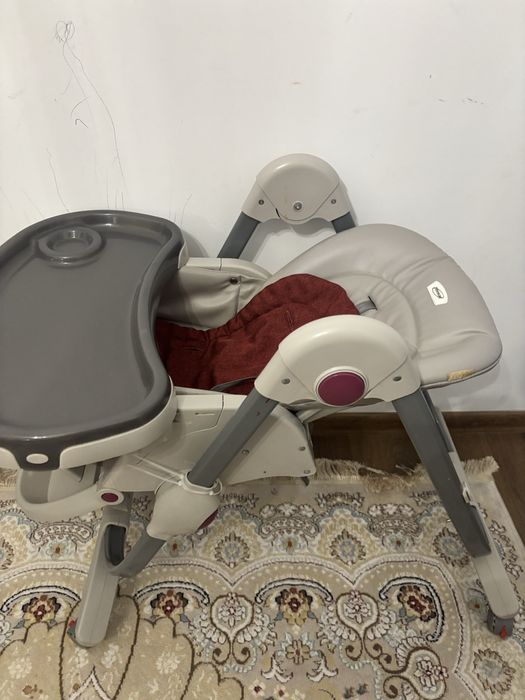 Стол для кормления