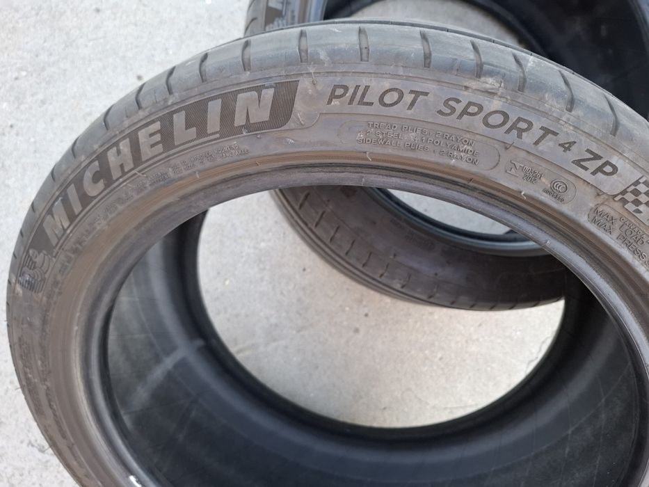Doua anvelope vara Michelin Pilot Sport 4 ZP, RunFlat, 225/45/R18