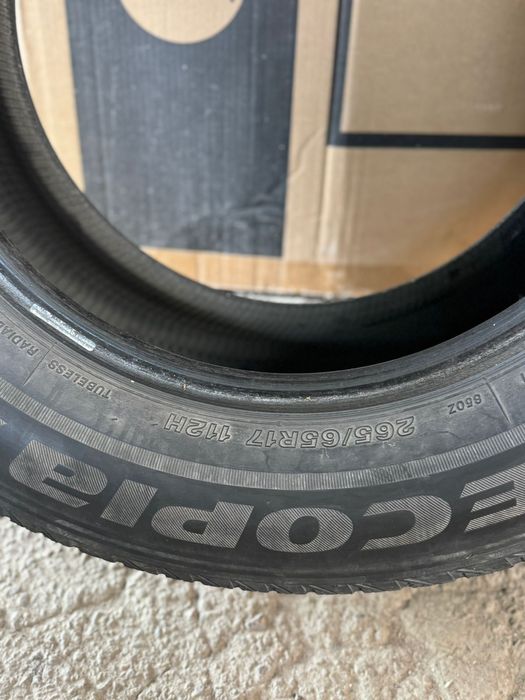 Продам шины летние. Бричстоун.