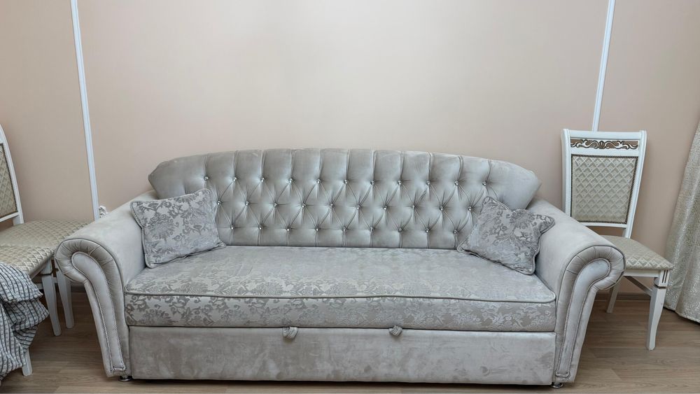 Продам диван раскладывающийся