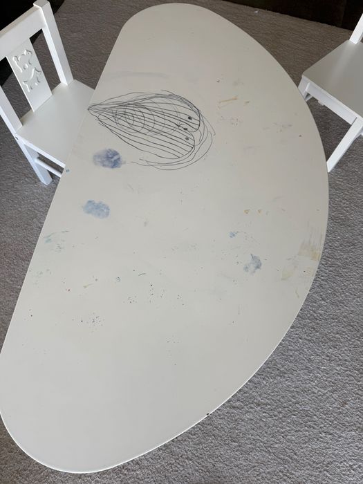 Подарявам холна маса