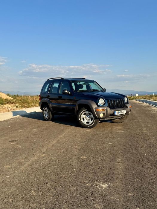 JEEP Cherokee 2003 — imagine 2