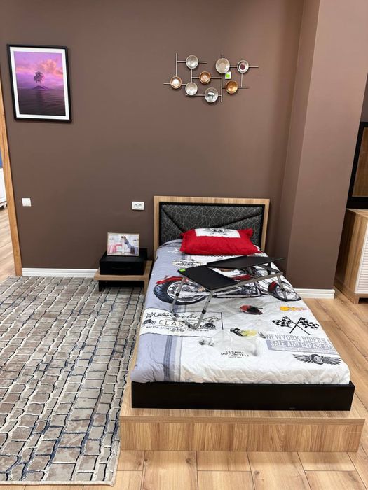 Продается детская мебель в Ташкенте кровать, шкаф, стол, трюмо, тумба