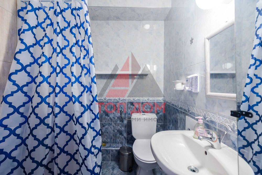 Продава се Четиристаен апартамент в Варна, Център - 150 кв.м за 3333 €/кв.м - Снимка #19