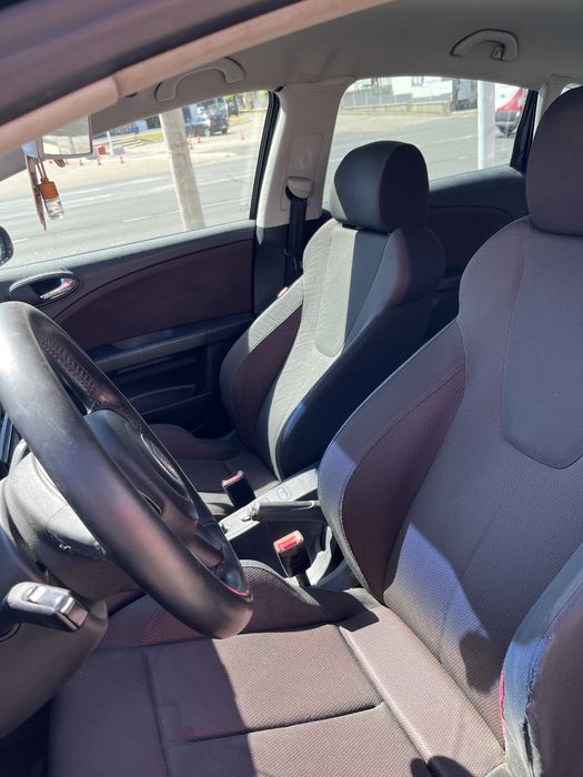 SEAT Leon 2005 — imagine 3