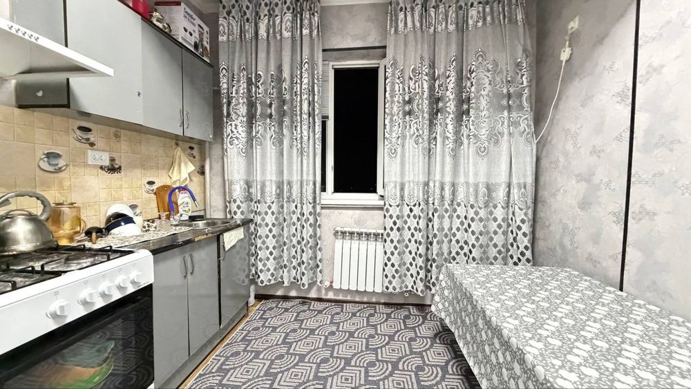 Уй сотилади  160000