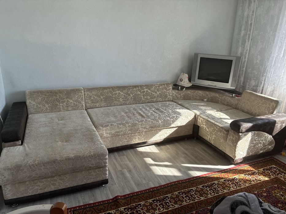 Продам угловой диван