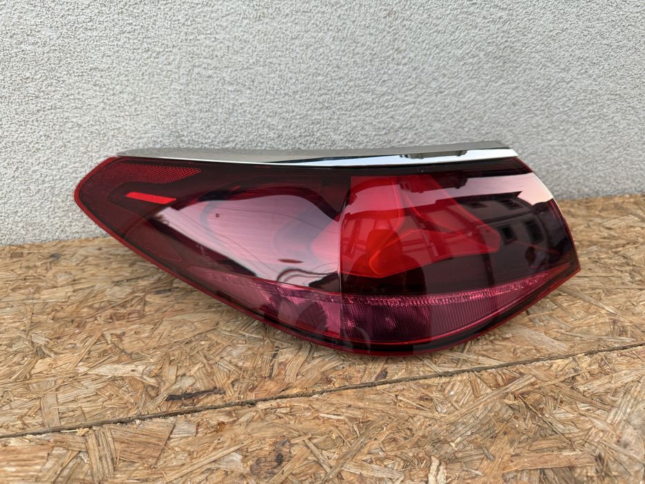 Stop tripla lampa stanga aripa caroserie Mercedes E Class W214 LED