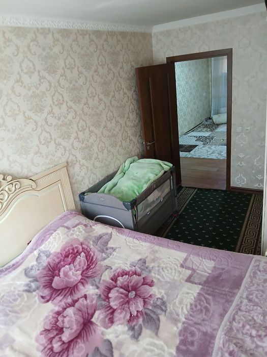 Срочно продается 3 комнатная квартира Уч кахрамон 37.500$ ипотеки нет!