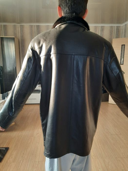 Продам дублёнку натуральная кожа