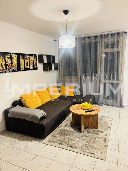 Дава се под наем Двустаен апартамент в Варна, Червен площад - 64 кв.м за 488.58 € - Снимка #1