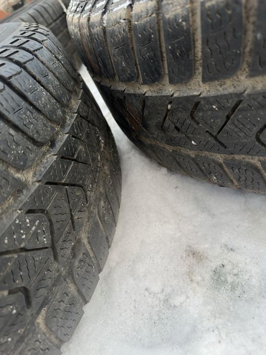 Jante tabla cu cauciuri 215/60/R16