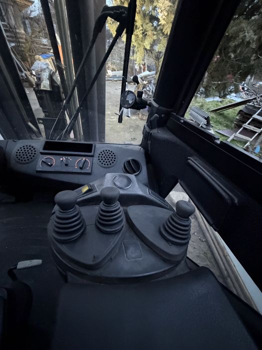 Мотокар Linde H30D-01 – Дизелов, Триплекс, 3000 кг