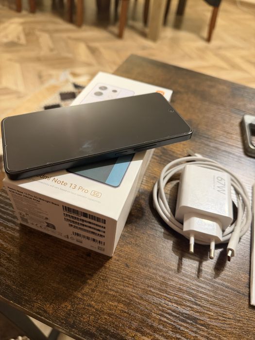 Продавам redmi note 13 pro 5G