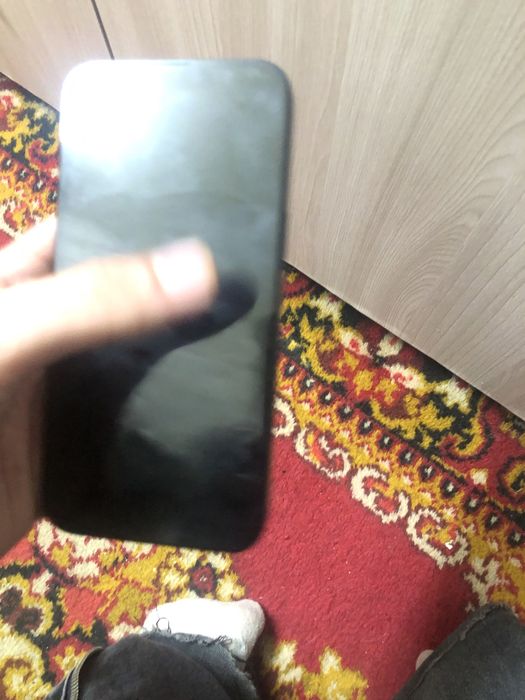 продам айфон 13!