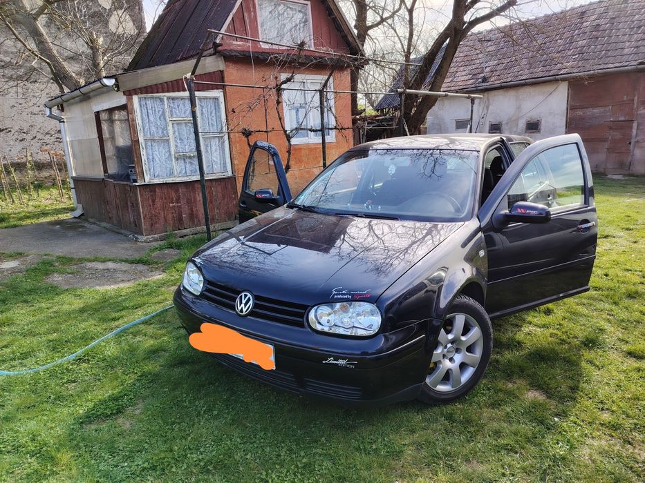 Vând golf 4 pacific 1.4 benzina