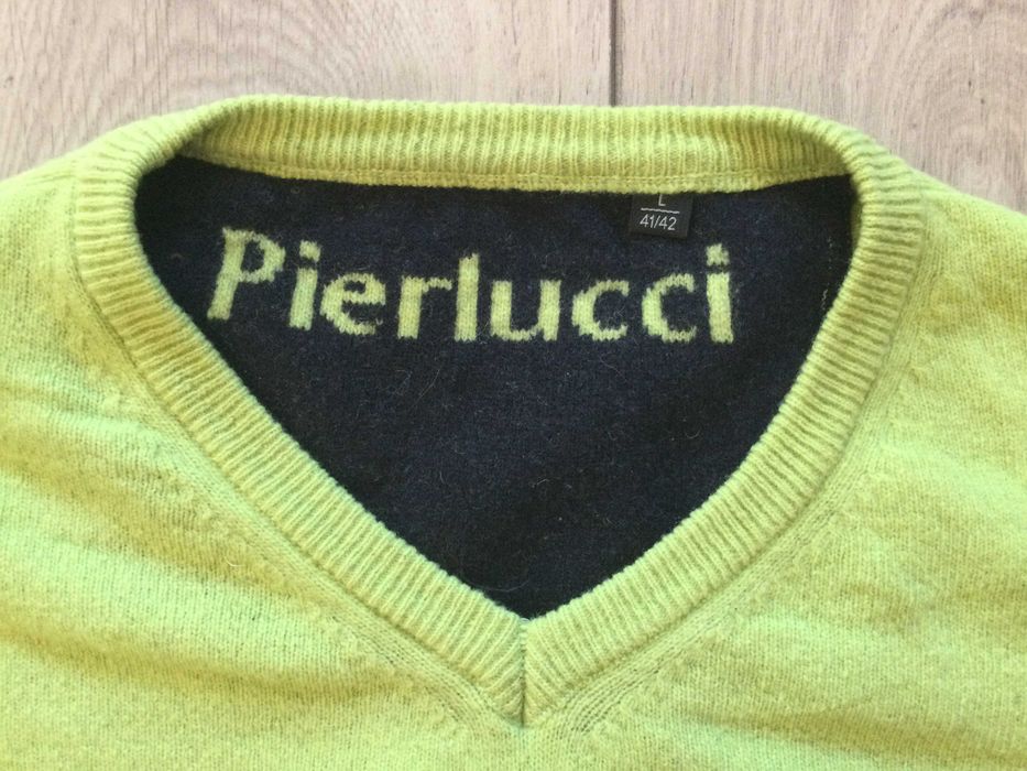оригинален зелен вълнен пуловер PIERLUCCI размер L от Италия
