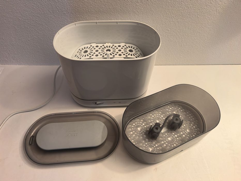 Sterilizator biberoane Philips Avent 4 in 1 in cutia originala