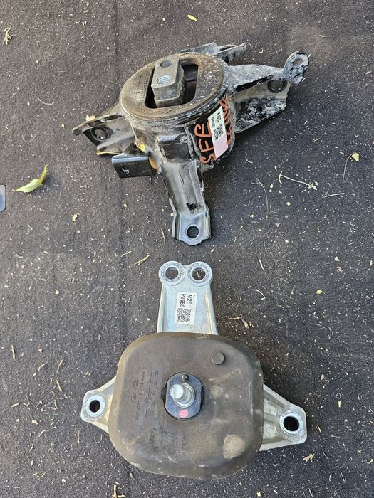 Tampoane motor impecabile santa fe IV 2022 1.6hybrid