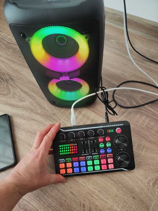 Placa de sunet si bluetooth, Mixer Audio cu efecte de sunet Consola DJ Bluetooth 5.0 Stereo ideal Podcast TikTok Karaoke