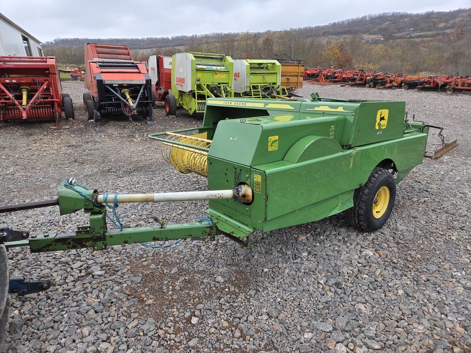 Presa balotat John Deere  336