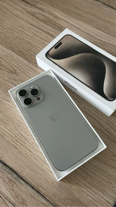 Продам айфон 15 про макс 1 трб