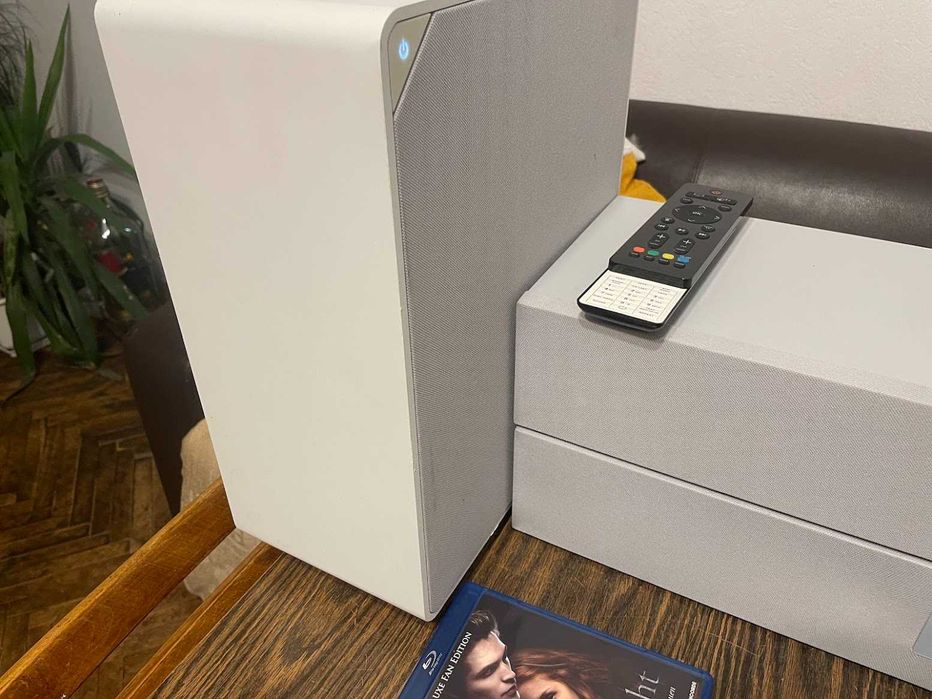 Аудио система (Саундбар и Субуфер) Uppleva HBU4212W