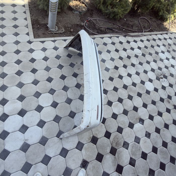 Продам задний бампер на бмв Е46