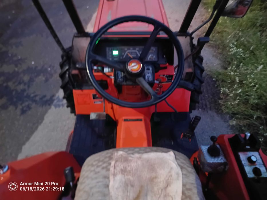 Трактор Hinomoto N249 4X4 с инвентар