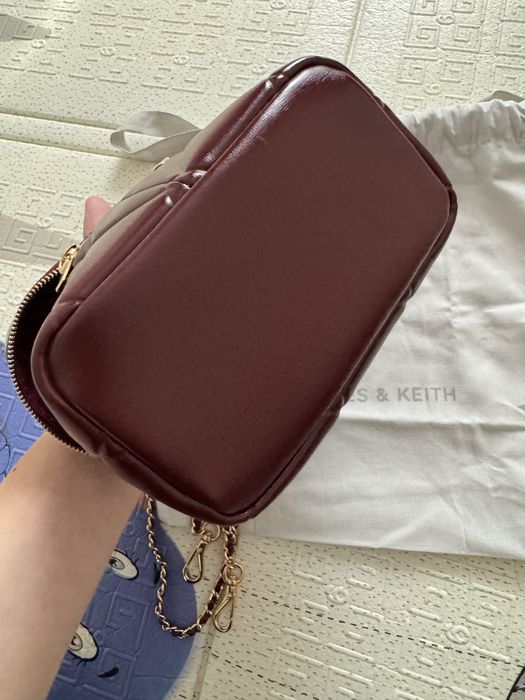 Сумка оригинал charles&keith