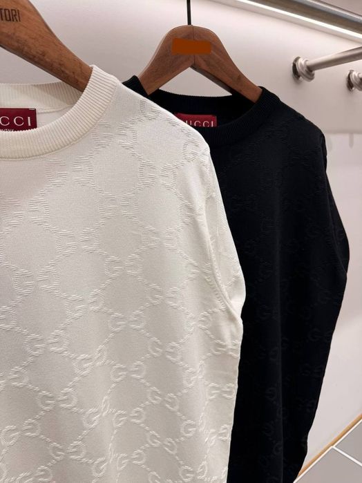 Мъжки тениски различни модели