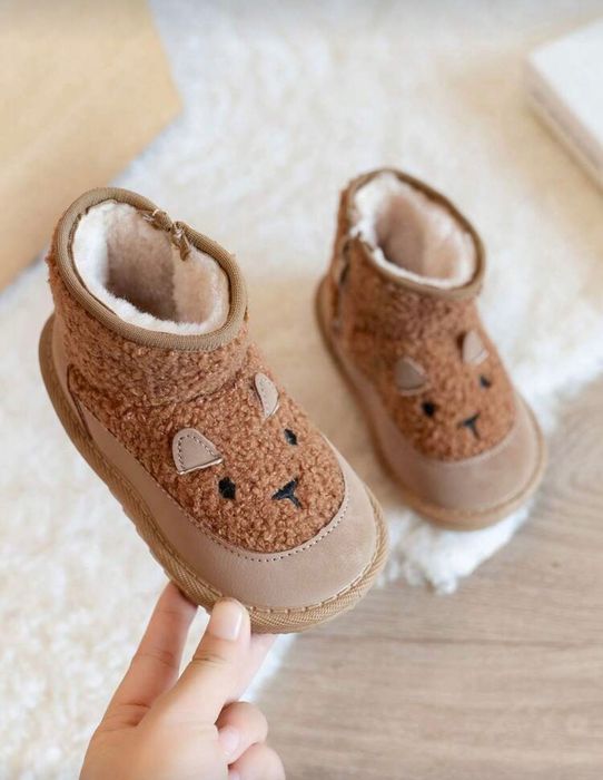 Чисто нови ботушки с вата