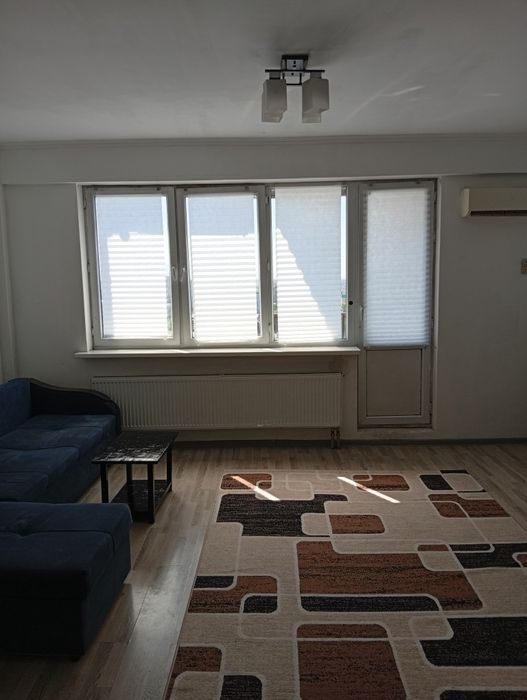 Сдается по месячно квартира