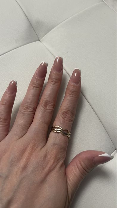 Золото 585 пробы 250000