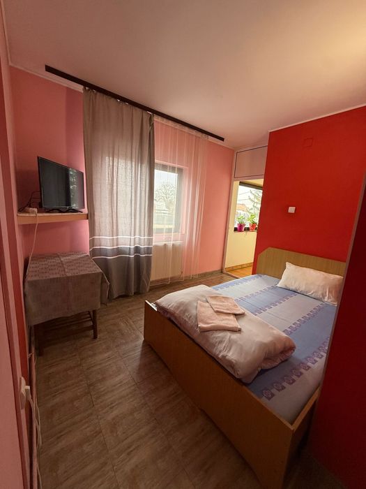 Cazare muncitori cu MESE