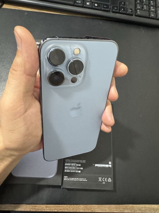 iPhone 13 pro blue 128Gb